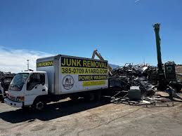 Best Construction Debris Removal  in Franklin, MI